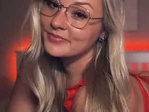 Myfreecams Live Sex Cam of AlexisBrookeX