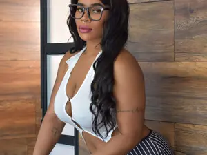 Myfreecams Nude Webcam of Dakotadesire_10