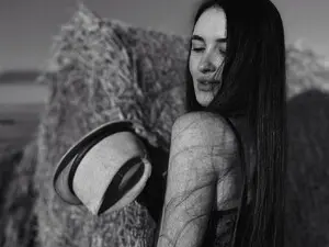 Myfreecams Live Sex of Tutti_Frutt1