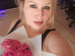 Myfreecams Sex Chat of MariemLui