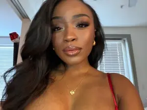 Myfreecams Private Sex Chat of AaliyahT