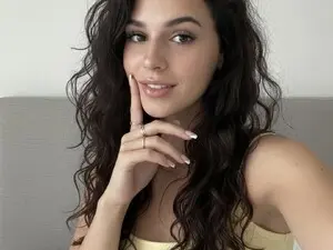 Myfreecams Adult Video Chat of ValessiaMoon