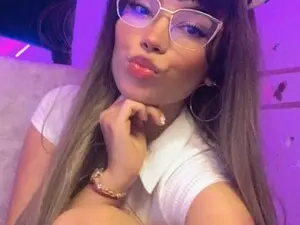 Myfreecams Live Sex Cam of Scarleet_Liz