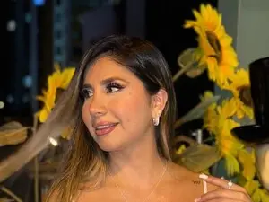 Myfreecams Live Sex Cam of Luna_Palmer