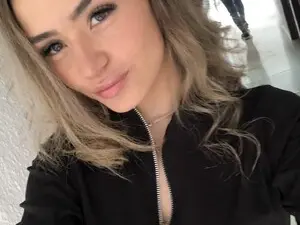 Myfreecams Watch Live Sex Cams of LucyPriincess