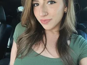 Myfreecams Sex Cam of Kaitlyn_