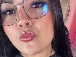Myfreecams Sex Chat of Danielasexya1