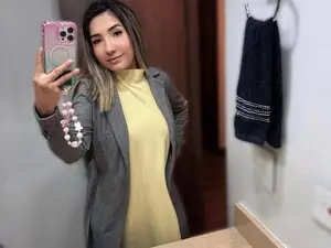 Myfreecams Live Porn of Seren_hanna