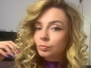 Myfreecams Live Sex of LovelyAria