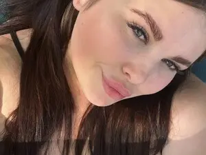 Myfreecams Nude Webcam of Milana_Kelly