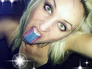 Myfreecams Free Porn Cam of Sparkle_Pinup