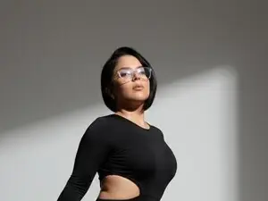 Myfreecams Watch Live Sex Cams of KiaraRouse