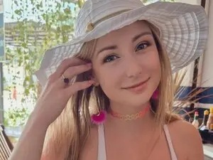 Myfreecams Adult Webcams of BellaAndersin