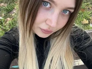 Myfreecams Free Live Porn of BuckwheatLady
