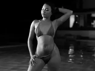 Streamate Sex Cam of AriadnaLoreen