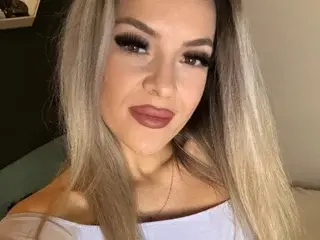 Streamate Best live sex cam show of AlletaLove