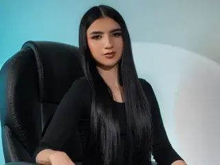 Streamate Adult Webcams of MilanMoon