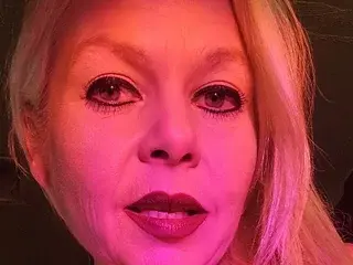 Streamate Sex Cam of DelightfulDH