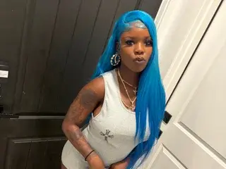 Streamate Live Sex Cam of Loviefineass