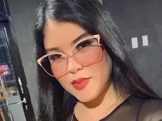 Streamate Adult Webcam of perla_luxe