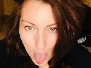 Streamate Adult Video Chat of Curvygirllouisa