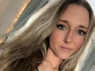 Streamate Best live sex cam show of Violet_Styles