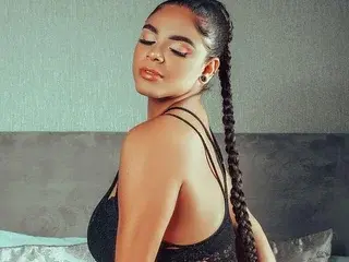 Streamate Adult Webcam of SERENNAWALACE