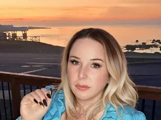 Streamate Nude Webcam of TITANIC_TITS