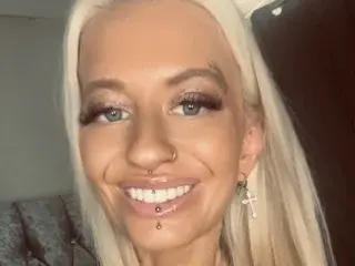 Streamate Watch Live Sex Cams of BabeBeth40