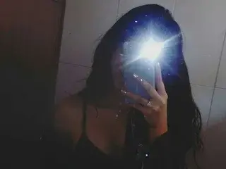 Streamate Nude Webcam of FloraKiiss