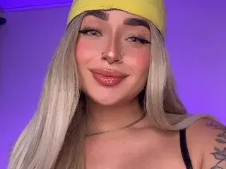 Streamate Live Sex Cam of scarlettColliins