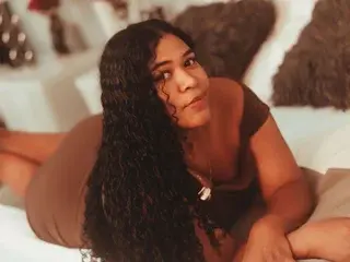 Streamate Watch Live Sex Cams of NiaDrake