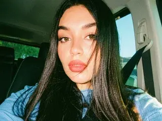 Streamate Free Porn Cam of MiaHoffman