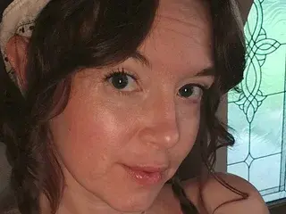 Streamate Free Live Porn of suzyque