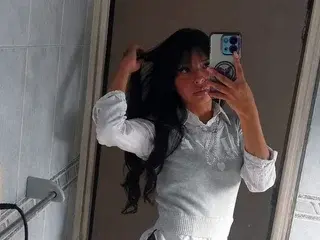 Streamate Live Sex Cam of MylaStarr