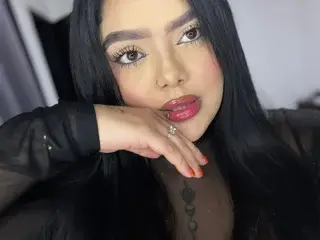 Streamate Nude Webcam of Brhiana_William