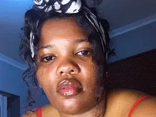 Streamate Free Live Porn of BustyJOJO