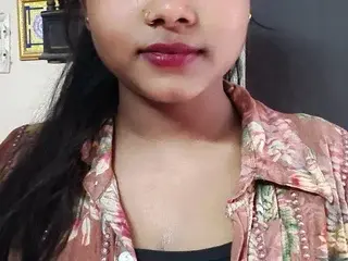 Streamate Nude Webcam of Naughtyriya