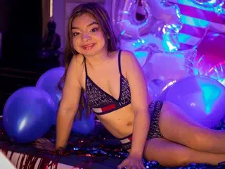Streamate Live Sex Cam of Charlotte_Mulleer