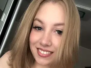 Streamate Best Webcam of Luna_Gaze