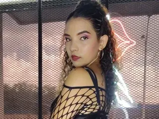 Streamate Watch Live Sex Cams of nellmilk