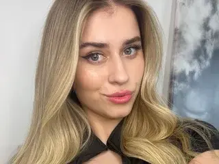 Streamate Watch Live Sex Cams of AlisAnne