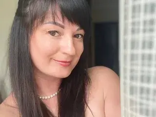 Streamate Nude Webcam of IraCherryNow