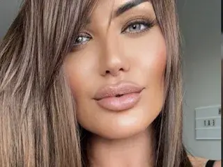 Streamate Watch Live Sex Cams of BritishMissCharmaine