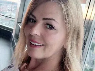 Streamate Live Porn of YulliaMilfX