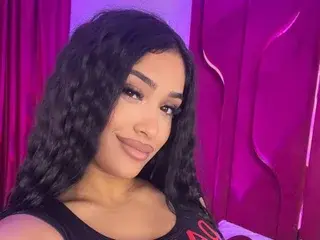 Streamate Nude Webcam of Kira_Krush