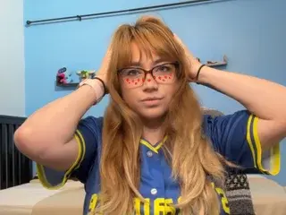 Streamate Free Porn Cam of SkyJonesXO