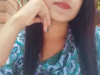 Streamate Adult Webcam of hottyriyaa