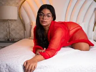 Streamate Live Sex Cam of YazminJenner
