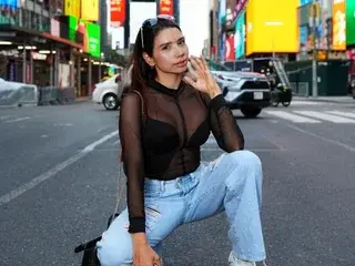 Streamate Live Porn of BellaSweet
